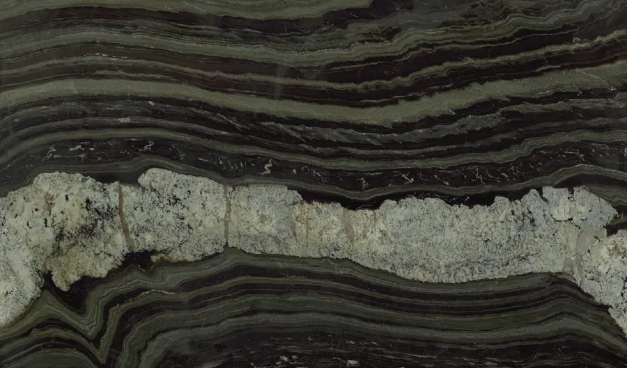 Гранит Black River