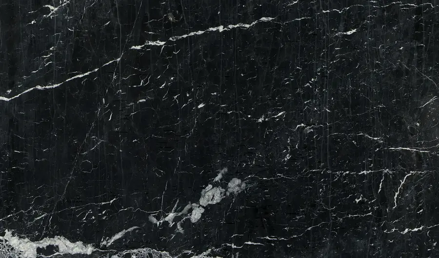 Мрамор Negro Marquina